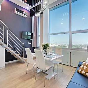 Panorama- The View Of By Elite Hotel apartamentowy